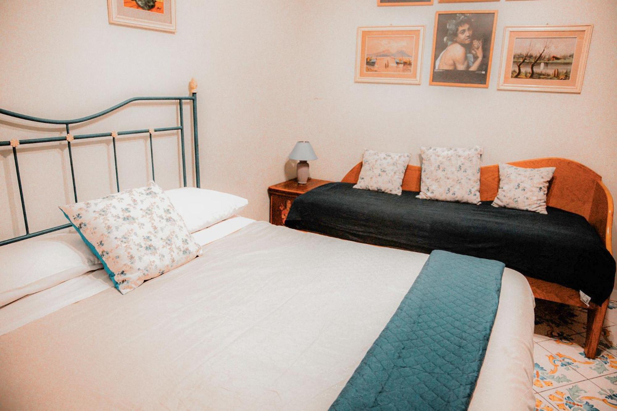 Museodream 2 By Napulitandream Hotell Napoli Eksteriør bilde